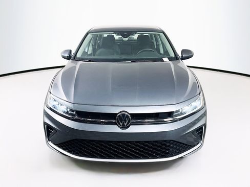 Used 2025 Volkswagen Jetta S image 2