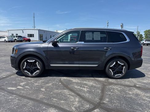 Used 2025 Kia Telluride S AWD/4WD image 4