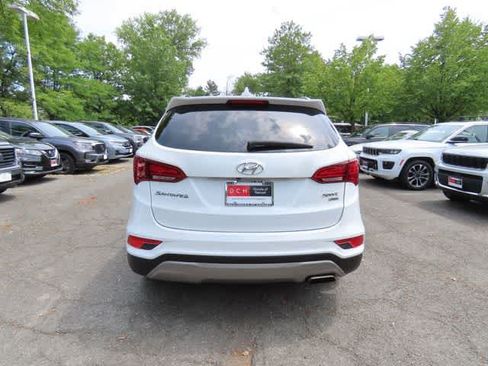 Used 2017 Hyundai Santa Fe Sport w/ 2.4L Tech Package 04 AWD/4WD image 5
