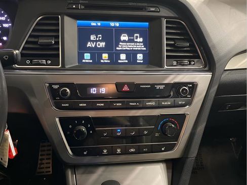 Used 2017 Hyundai Sonata Sport 2.0T image 16