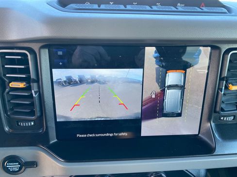 Used 2021 Ford Bronco Badlands image 20