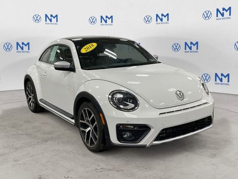 Used 2018 Volkswagen Beetle 2.0T Dune image 7