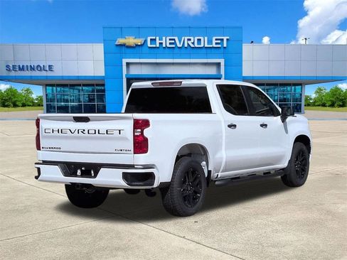 New 2026 Chevrolet Silverado 1500 Custom RWD image 4