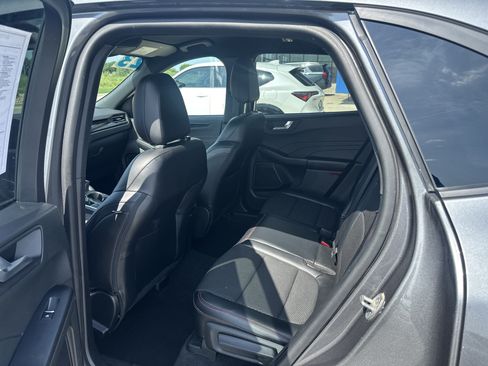 Used 2023 Ford Escape ST-Line w/ Tech Pack #1 FWD image 28