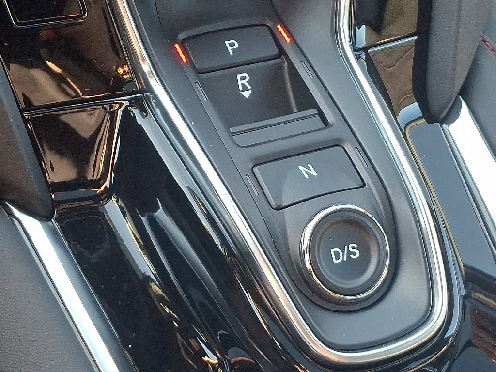 Certified 2026 Acura RDX w/ Advance Package AWD/4WD image 9