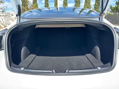 Used 2023 Tesla Model 3 Standard Range image 19