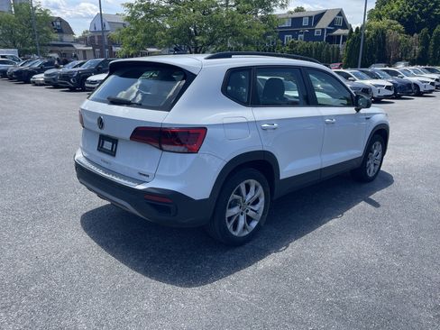 Used 2023 Volkswagen Taos S w/ Driver Assistance Package AWD/4WD image 7