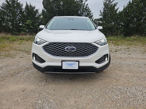 Used 2024 Ford Edge SEL w/ Convenience Package AWD/4WD image 9