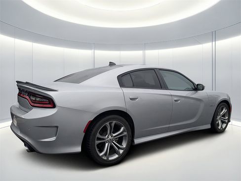 Used 2022 Dodge Charger R/T image 3