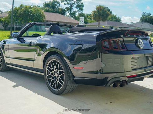 Used 2014 Ford Mustang Shelby GT500 w/ Equipment Group 821A RWD image 6