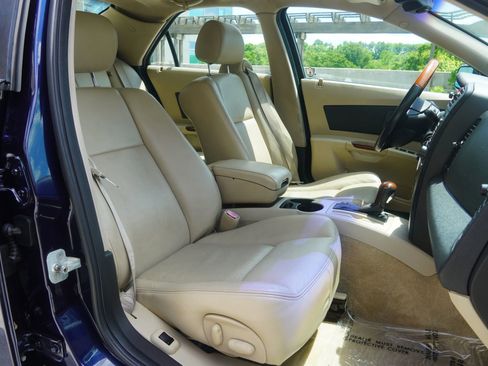 Used 2004 Cadillac CTS 3.6 w/ Preferred Equipment Group RWD image 37