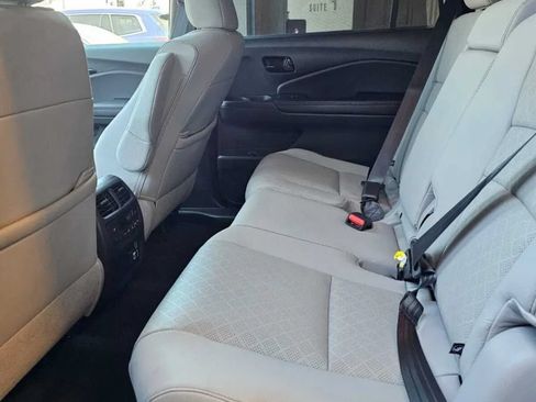 Used 2023 Honda Passport Elite image 11