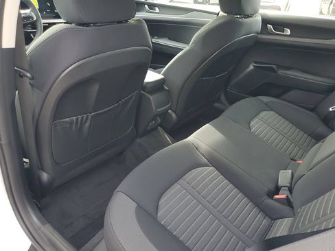 New 2026 Kia K5 LXS FWD image 21