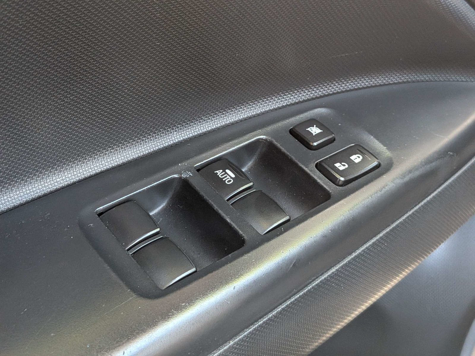 Used 2024 Mitsubishi Mirage ES FWD image 26