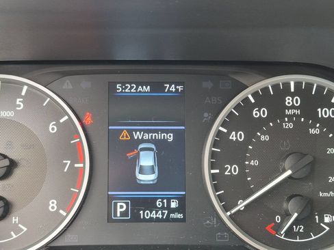 Used 2025 Nissan Sentra S FWD image 13
