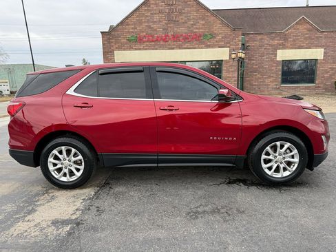 Used 2020 Chevrolet Equinox LT image 1