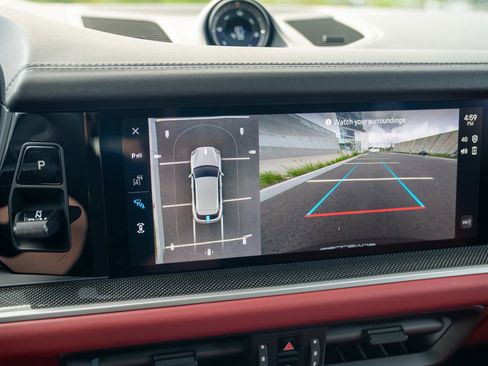 Certified 2025 Porsche Cayenne E-Hybrid AWD/4WD image 19
