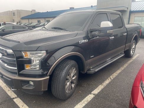 Used 2016 Ford F150 Lariat image 2