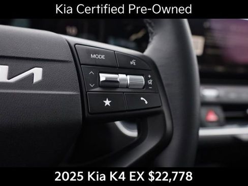 Certified 2025 Kia K4 EX image 27
