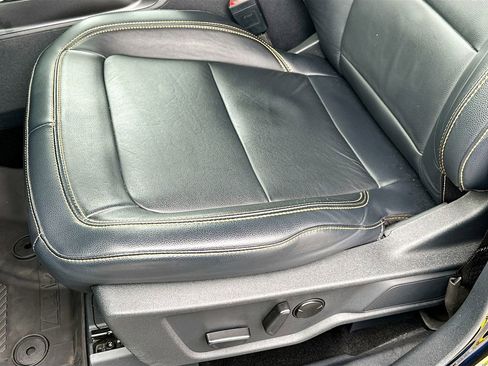 Used 2022 Ford Bronco Badlands image 27