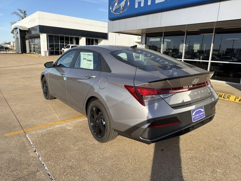 New 2026 Hyundai Elantra Sport image 4