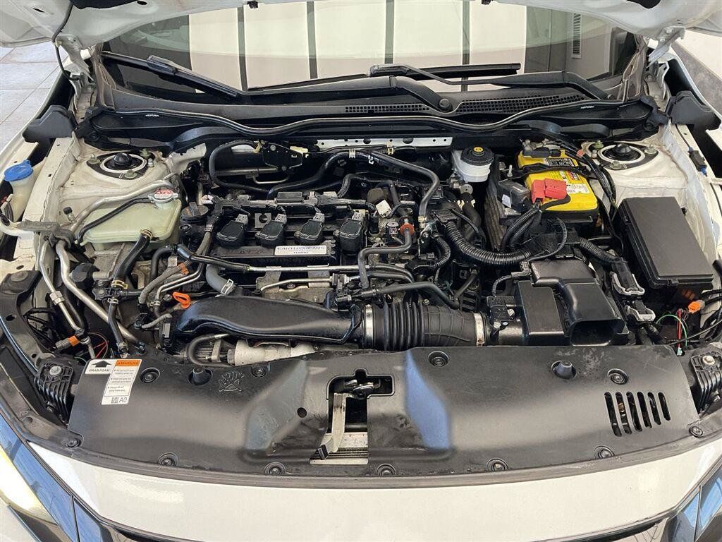 Used 2018 Honda Civic Sport image 24