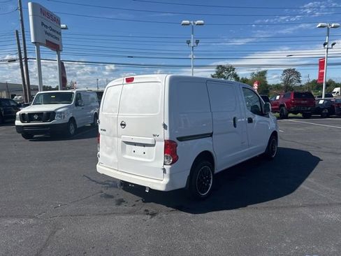 Used 2017 Nissan NV200 SV w/ Technology Package FWD image 5