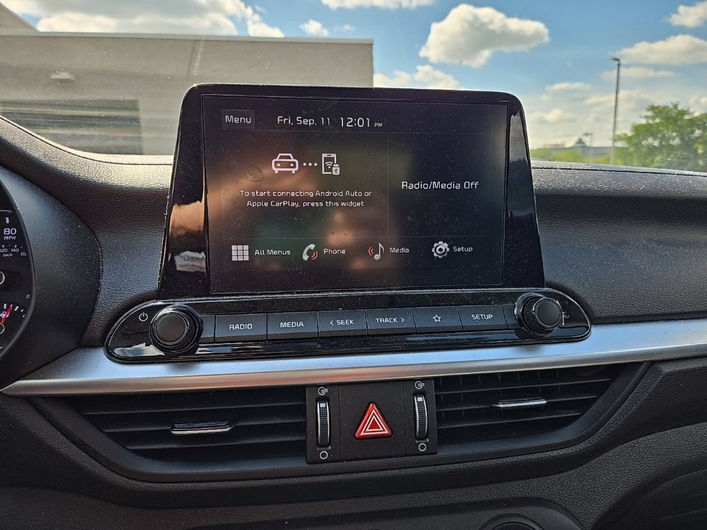 Certified 2023 Kia Forte LXS FWD image 19