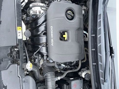 Used 2017 Kia Forte LX w/ LX Popular Package image 11