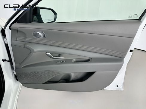 New 2026 Hyundai Elantra Sport FWD image 29
