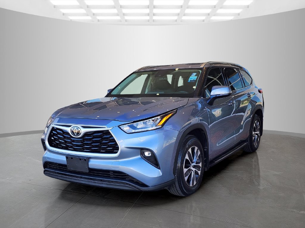 Used 2020 Toyota Highlander XLE FWD image 9