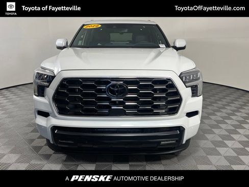 Used 2026 Toyota Sequoia Platinum AWD/4WD image 18