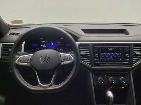 Used 2023 Volkswagen Atlas Cross Sport SE image 22