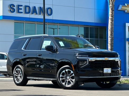 New 2026 Chevrolet Tahoe LS image 2