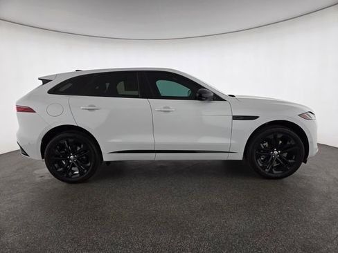 New 2026 Jaguar F-PACE R-Dynamic S image 6