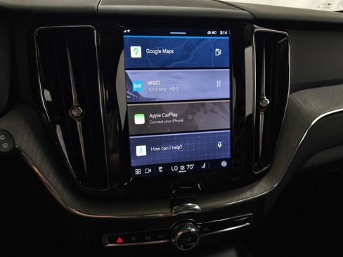 Certified 2025 Volvo XC60 B5 Plus AWD/4WD image 24