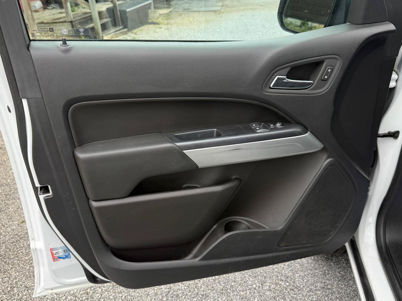 Used 2022 Chevrolet Colorado LT w/ Fleet Safety Package AWD/4WD image 21