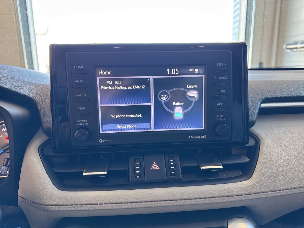 Used 2022 Toyota RAV4 XLE Premium AWD/4WD image 21