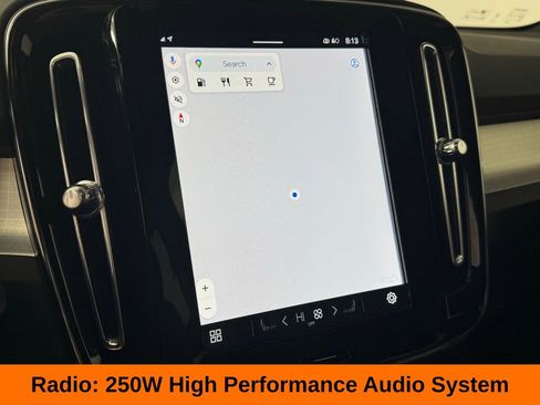 Used 2024 Volvo XC40 B5 Core image 14