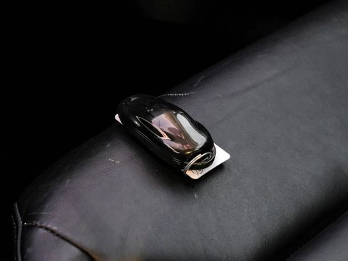 Used 2016 Tesla Model S 70D image 61