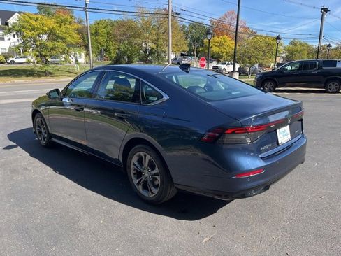 Certified 2024 Honda Accord EX-L image 3