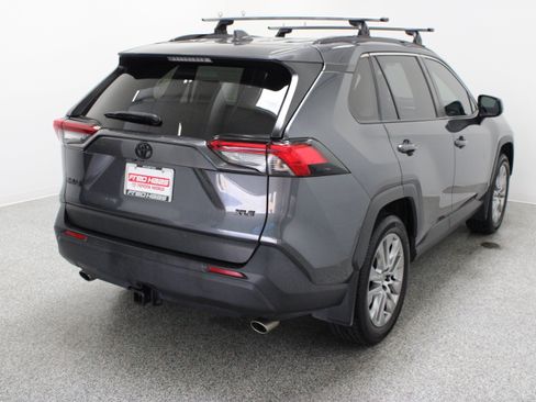 Used 2023 Toyota RAV4 XLE Premium FWD image 7