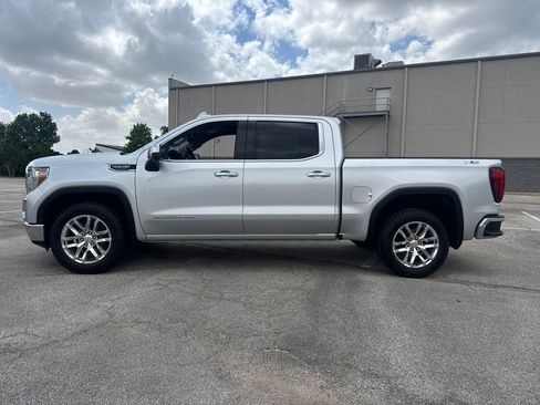 Used 2020 GMC Sierra 1500 SLT w/ SLT Premium Package AWD/4WD image 3