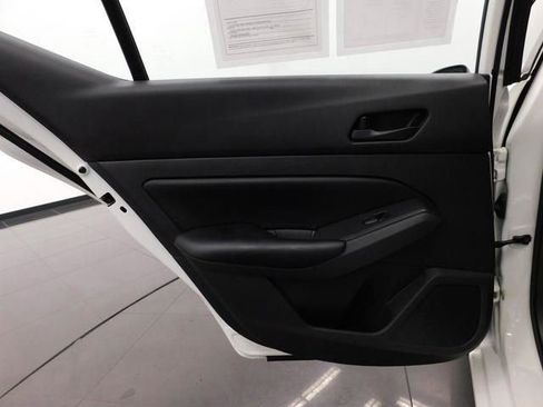 Used 2024 Nissan Altima 2.5 S image 25