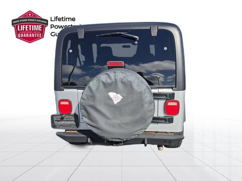 Used 2006 Jeep Wrangler Unlimited AWD/4WD image 8