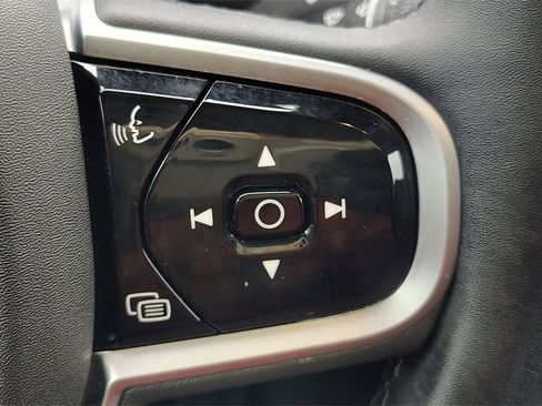 Certified 2025 Volvo V60 B5 Cross Country Plus image 14