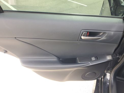 Used 2025 Lexus IS 300 w/ Premium Package RWD image 17