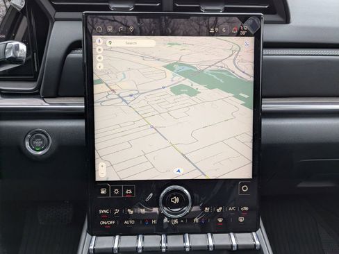 New 2026 GMC Terrain Denali w/ LPO, Black Badging Package image 22