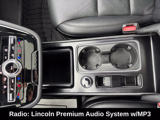Used 2021 Lincoln Corsair AWD w/ Premium Package image 24