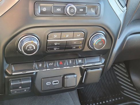 Certified 2024 Chevrolet Silverado 2500 Custom w/ Custom Convenience Package image 25